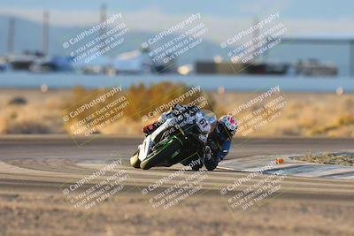 media/Nov-17-2024-CVMA (Sun) [[1fec520723]]/Race 18-Supersport Middleweight/